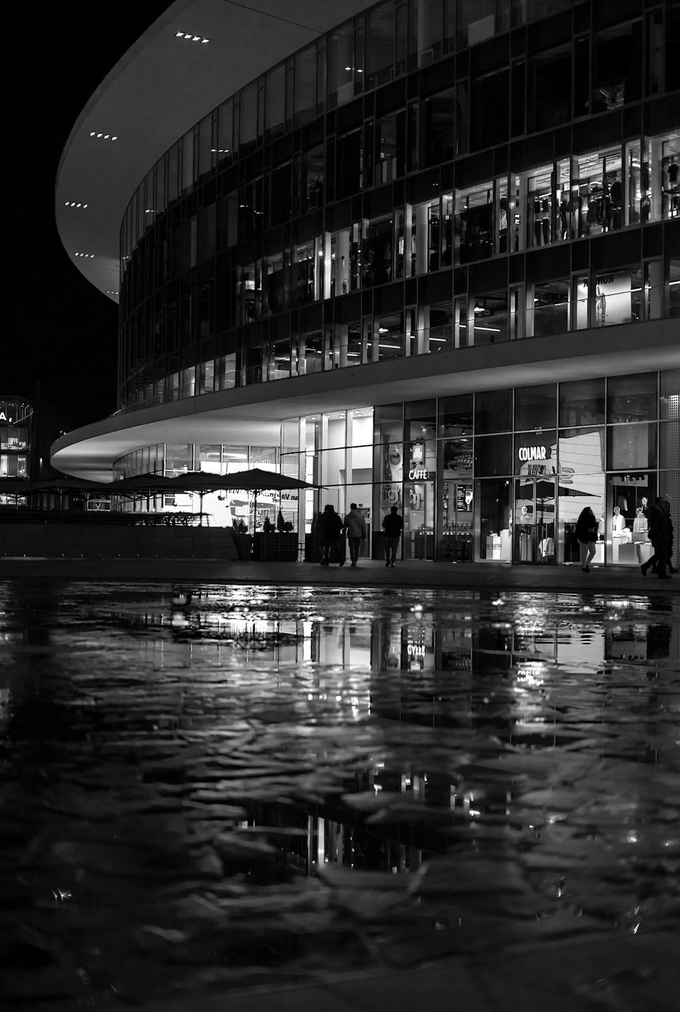 Harbourfront Plaza